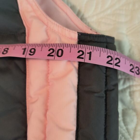 Outdoor Exchange Down Insulated Quilted Vest Wmn's Sz M Gray Pink Nylon Full Zip - Picture 9 of 12